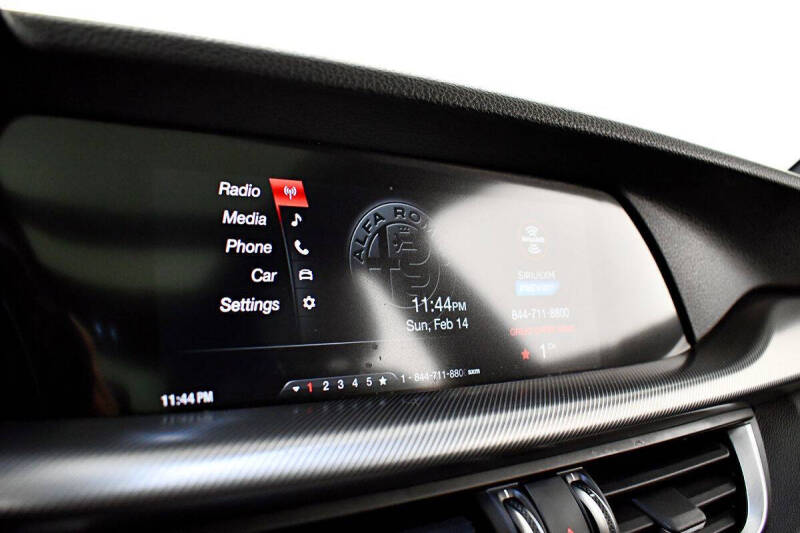 2019 Alfa Romeo Stelvio Ti Sport