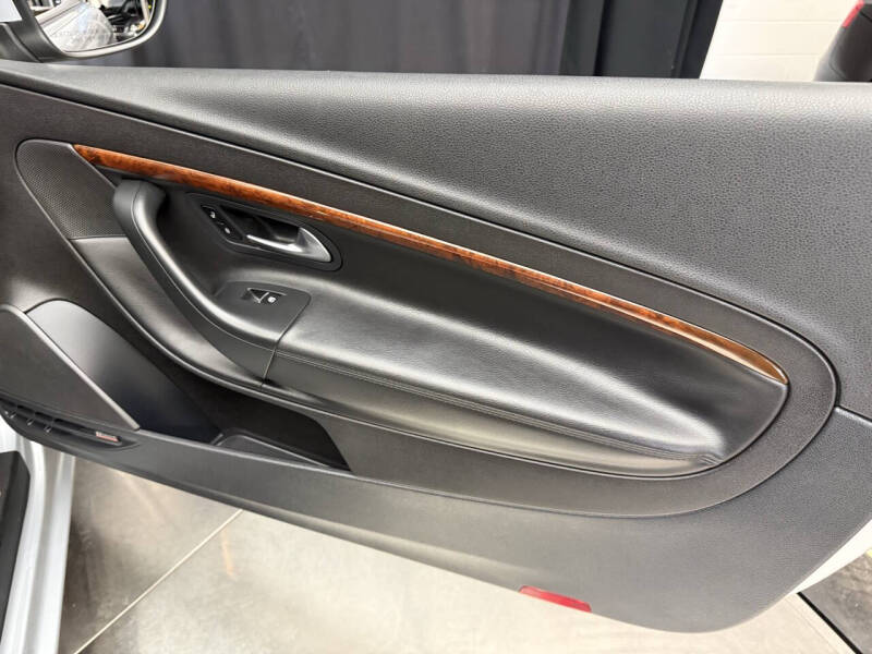 2012 Volkswagen Eos Executive SULEV