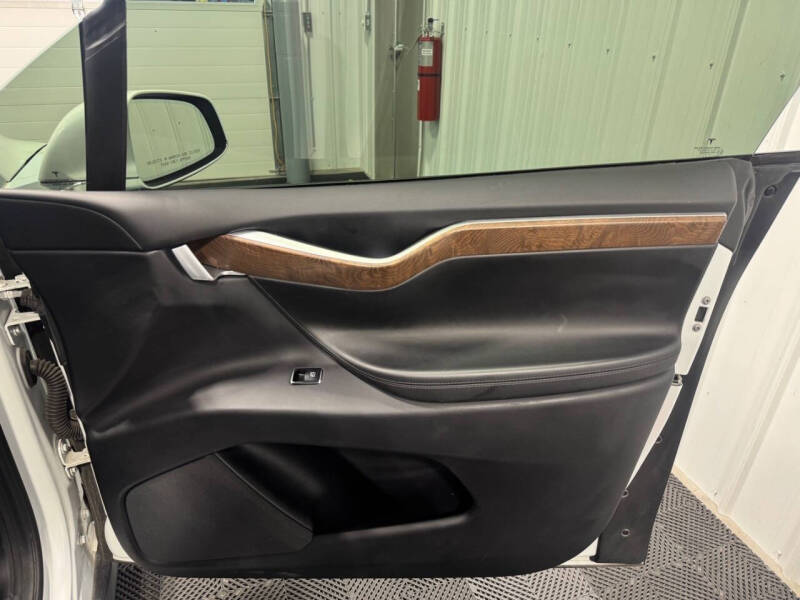 2017 Tesla Model X P100D