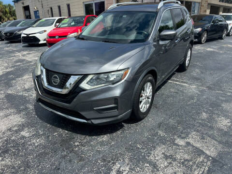 2017 Nissan Rogue for sale at Lamberti Auto Collection in Plantation FL