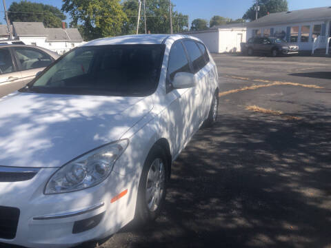 2011 Hyundai Elantra Touring for sale at Mike Hunter Auto Sales in Terre Haute IN