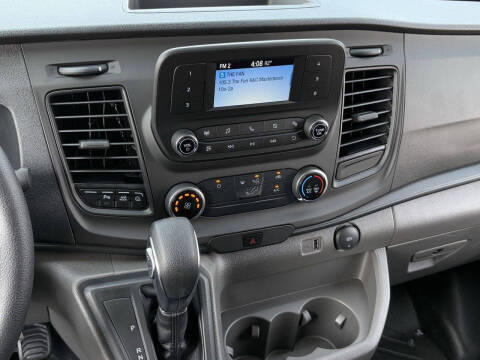 2025 Ford Transit 250