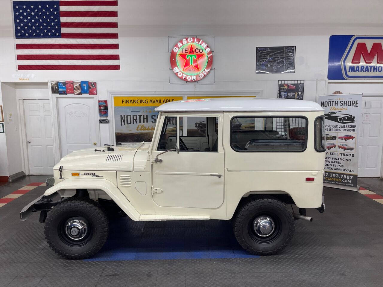 1972 Toyota Land Cruiser 4