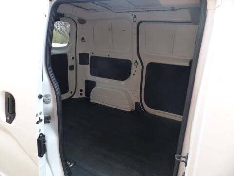 2021 Nissan NV200 SV