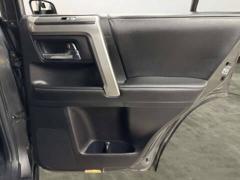 2014 Toyota 4Runner SR5