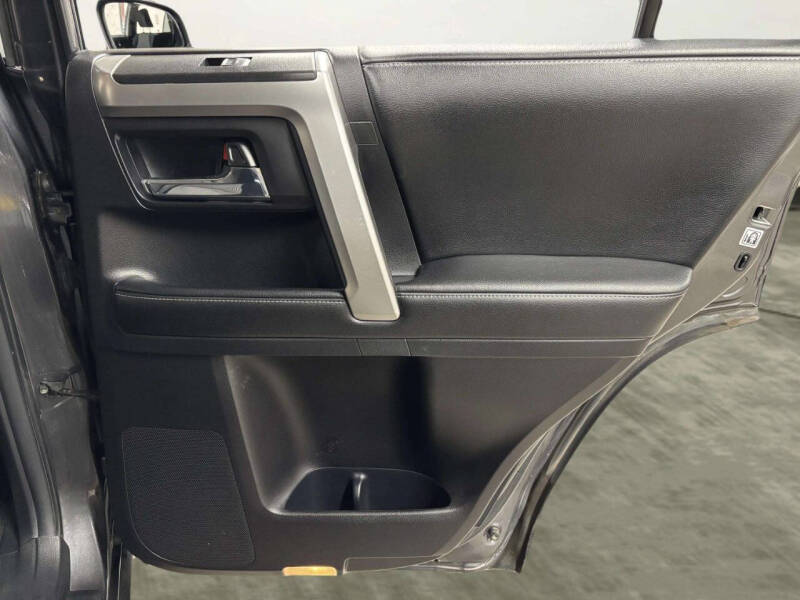 2014 Toyota 4Runner SR5