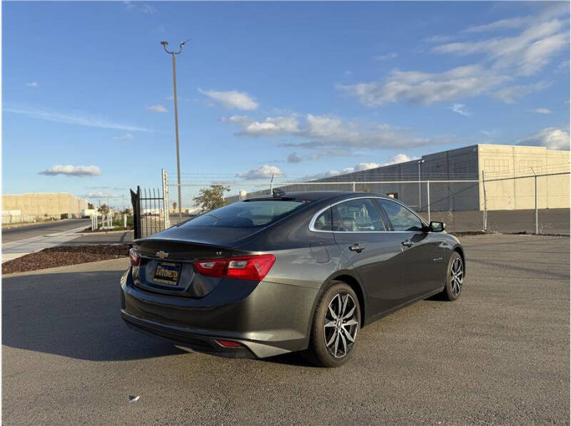 2017 Chevrolet Malibu LT