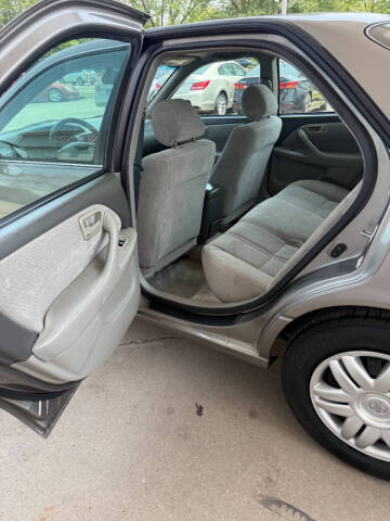 2001 Toyota Camry CE