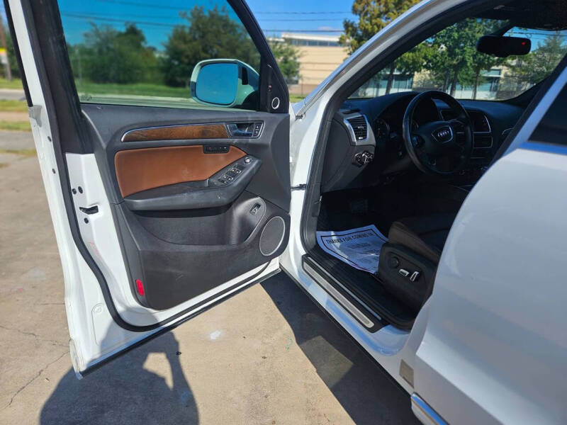 2016 Audi Q5 2.0T quattro Premium Plus