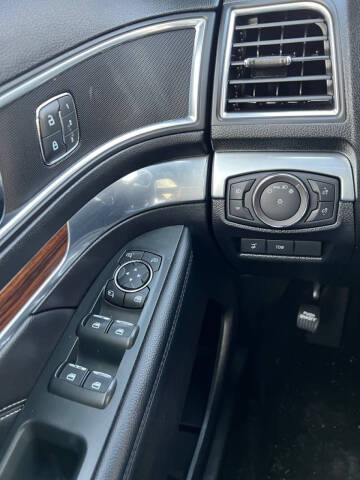 2019 Ford Explorer Limited