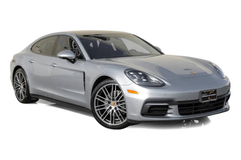 2018 Porsche Panamera