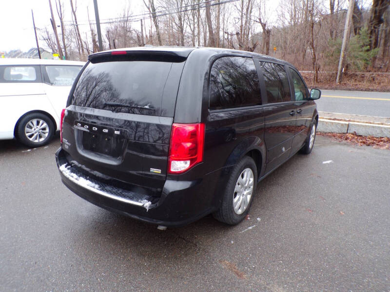 2017 Dodge Grand Caravan SE