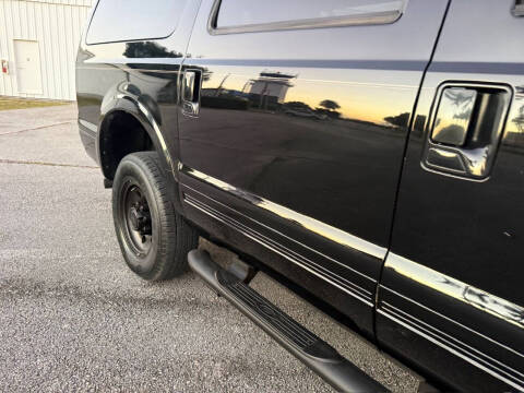 2004 Ford Excursion Eddie Bauer
