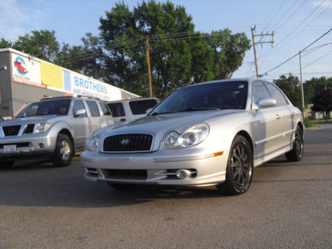 2005 Hyundai Sonata for sale at Melrose Auto Market. in Melrose Park IL