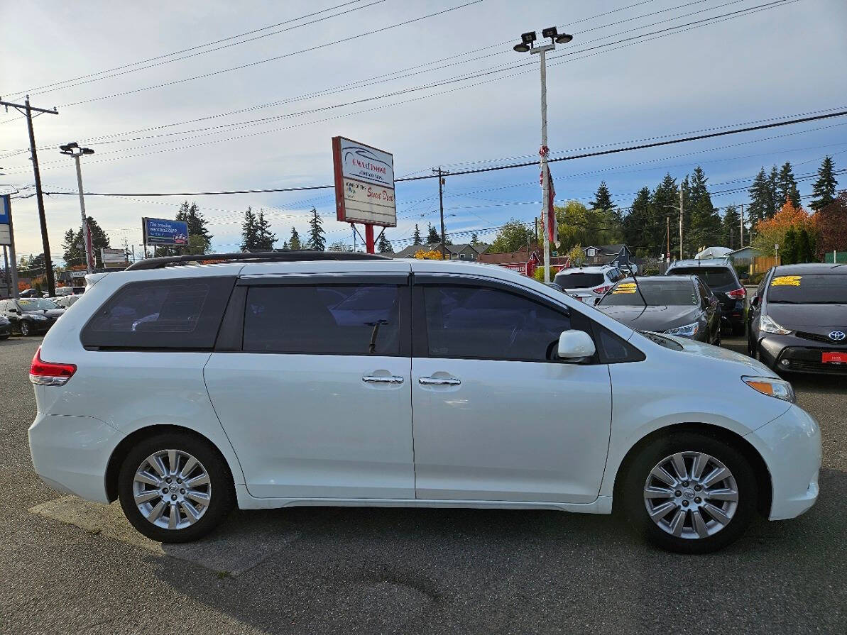 2013 Toyota Sienna for sale at River Auto Sale in Everett, WA