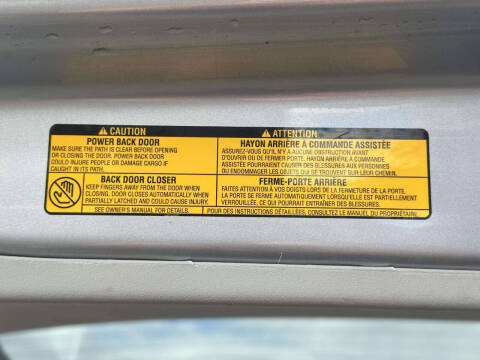 2014 Toyota Sienna XLE 8-Passenger