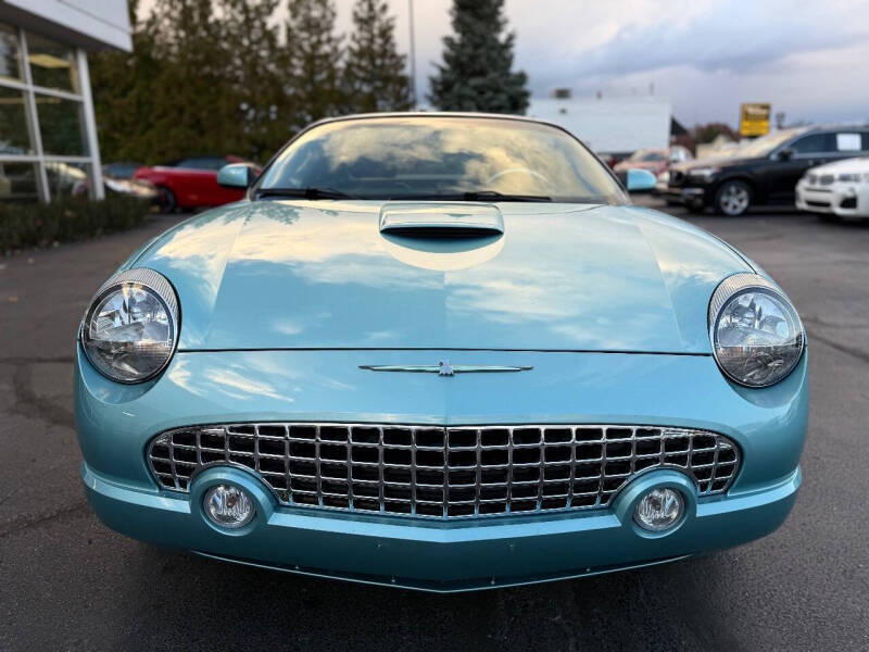 2002 Ford Thunderbird Deluxe