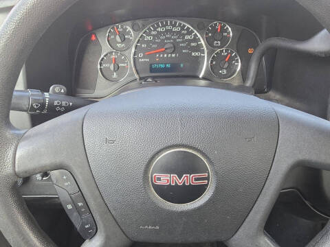 2017 GMC Savana 2500
