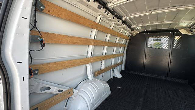 2024 Chevrolet Express 2500