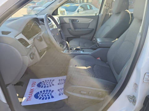 2017 Chevrolet Traverse LT