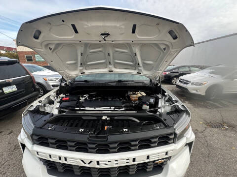 2020 Chevrolet Silverado 1500 Custom