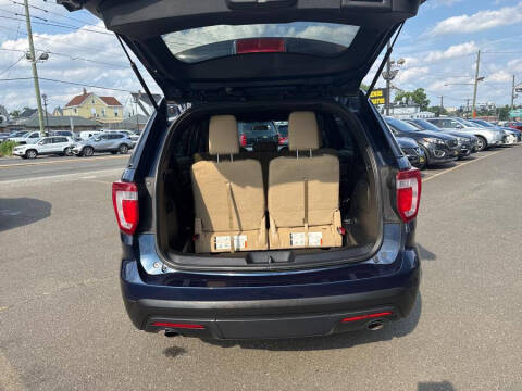 2016 Ford Explorer
