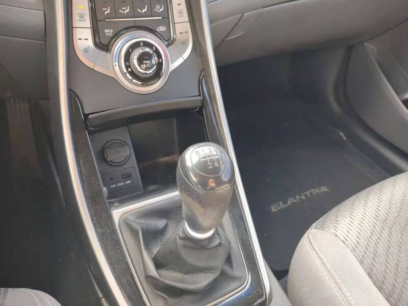 2013 Hyundai Elantra Coupe