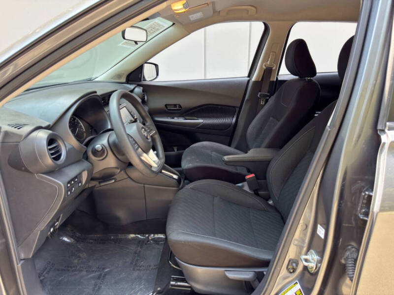 2021 Nissan Kicks S