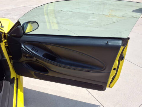 2001 Ford Mustang GT