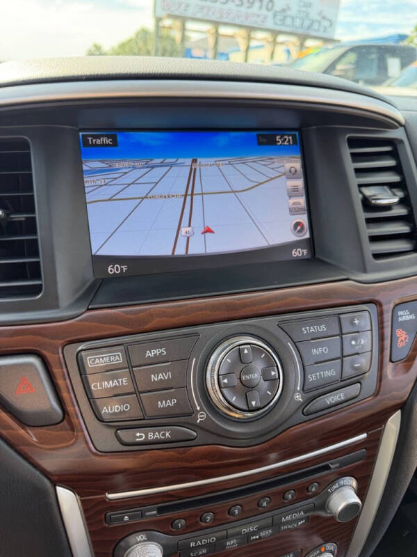 2017 Nissan Pathfinder S