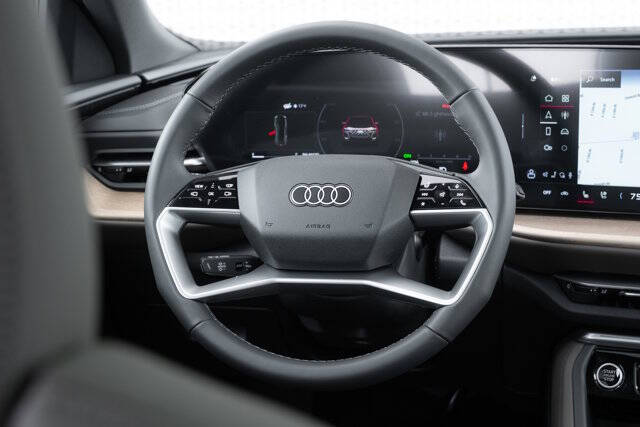 2025 Audi Q5 quattro Premium Plus TFSI