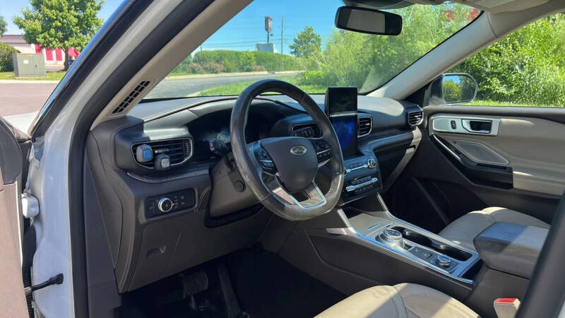 2020 Ford Explorer Platinum