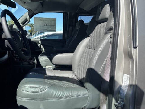 2025 Chevrolet Express 2500