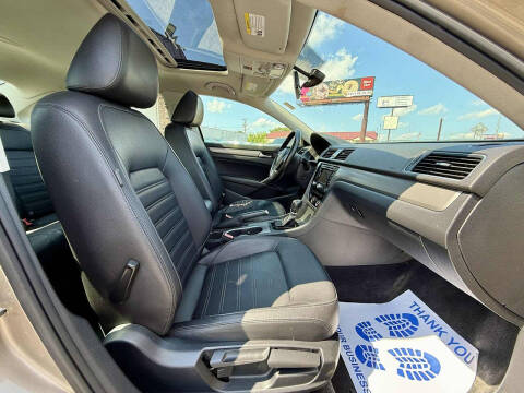 2015 Volkswagen Passat 1.8T SE