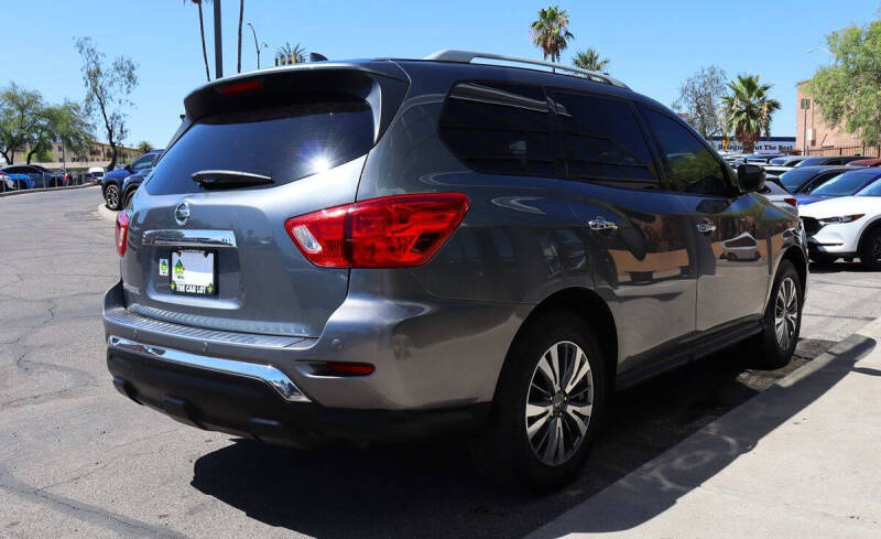 2020 Nissan Pathfinder S