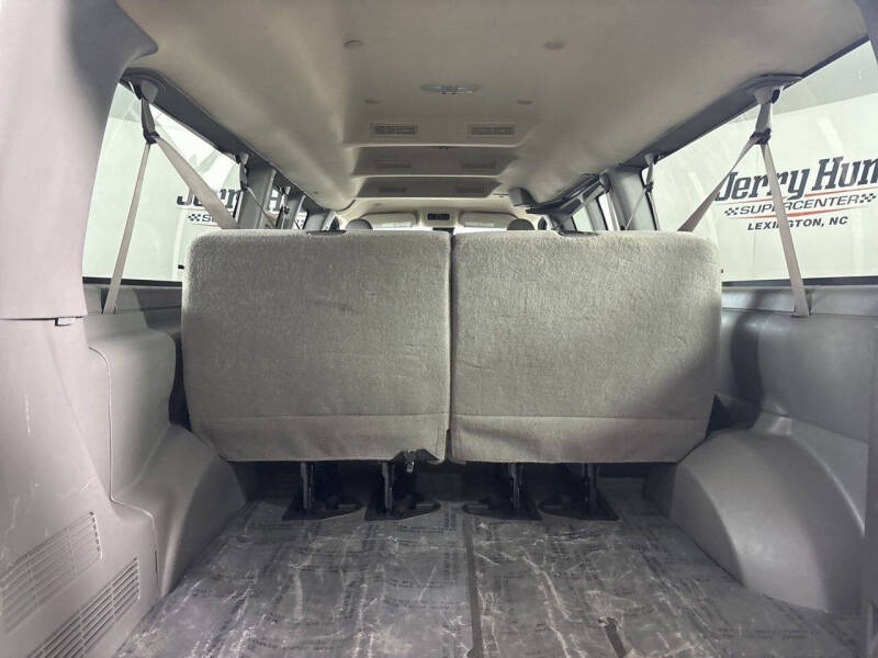 2024 Chevrolet Express LT 3500