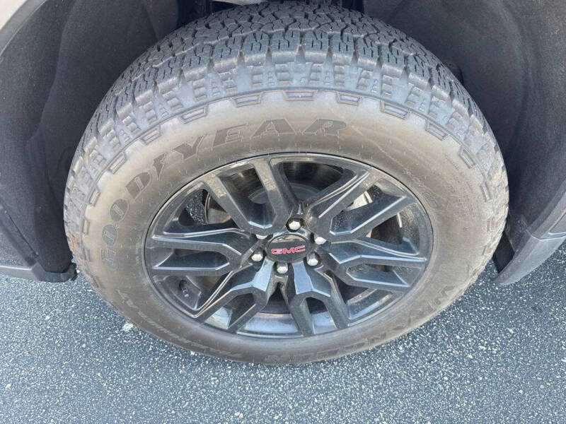 2023 GMC Sierra 1500 Elevation Standard