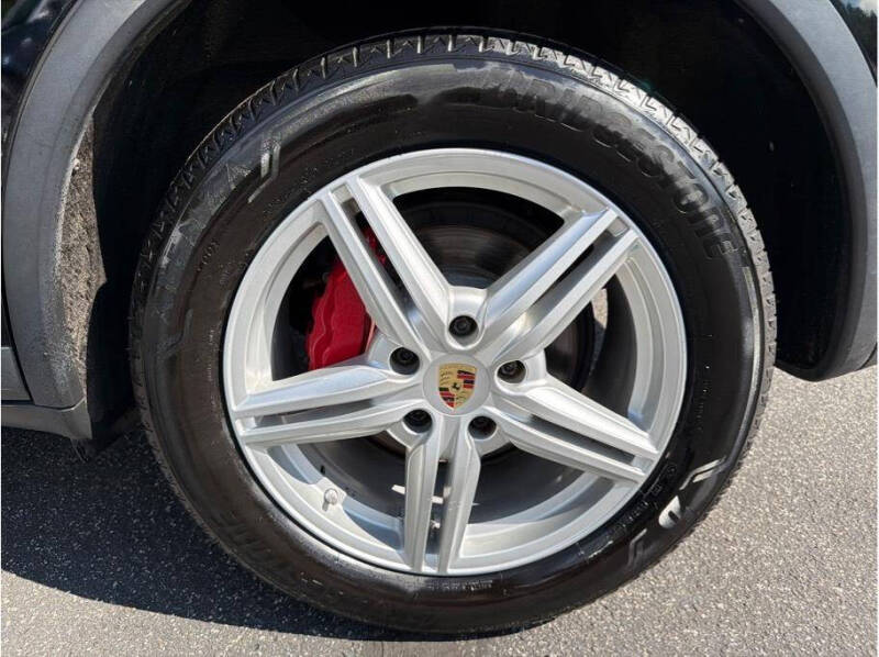 2011 Porsche Cayenne S