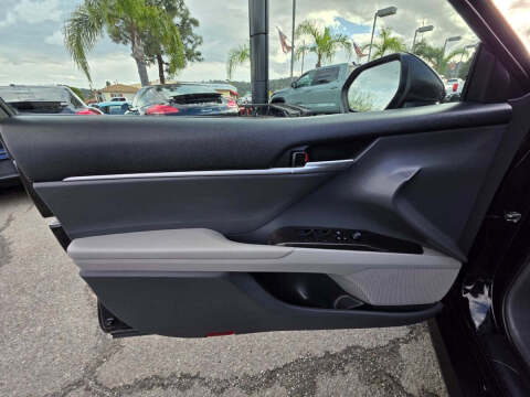 2023 Toyota Camry Hybrid LE