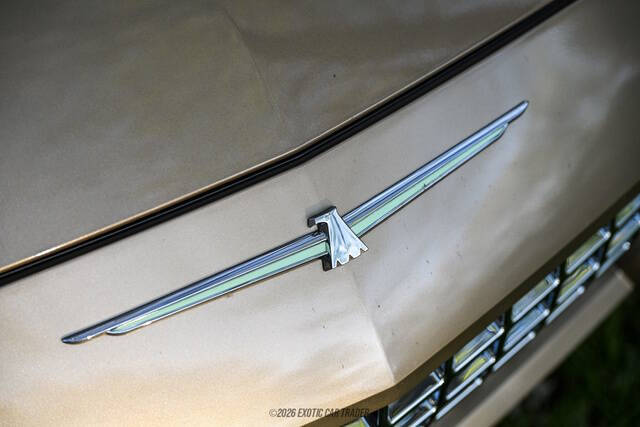 2005 Ford Thunderbird Deluxe