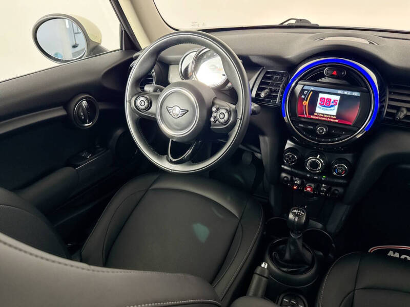2019 MINI Hardtop 2 Door Cooper
