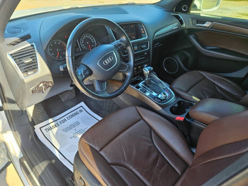 2016 Audi Q5 2.0T quattro Premium Plus