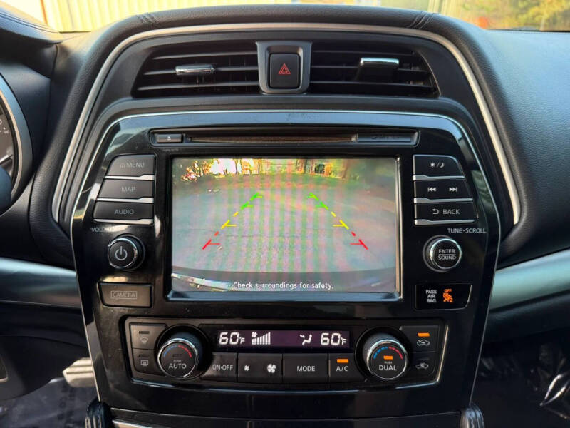 2017 Nissan Maxima