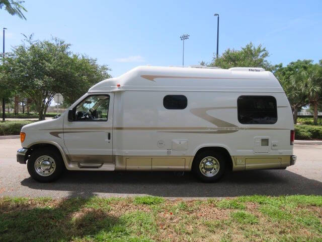 2006 Ford E-Series E-350 SD