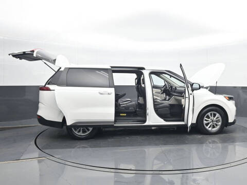 2024 Kia Carnival