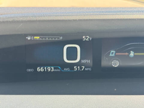 2019 Toyota Prius XLE