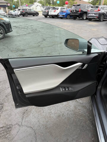 2013 Tesla Model S