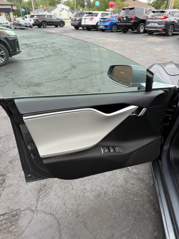 2013 Tesla Model S