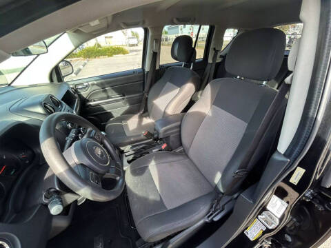 2012 Jeep Compass Sport