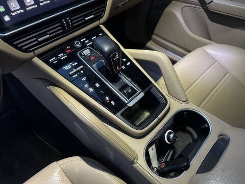 2023 Porsche Cayenne